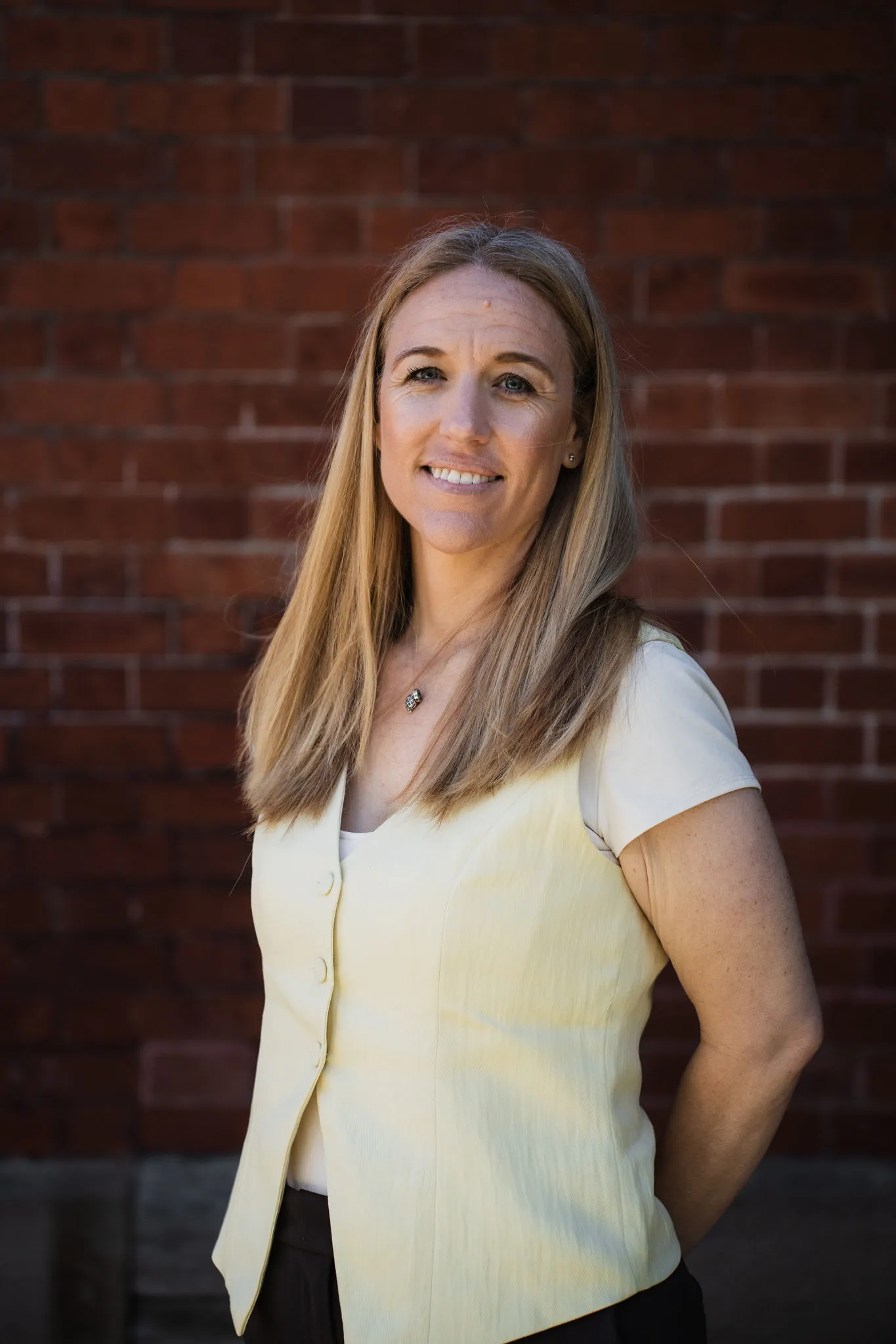 Portrait of Natalee Zolotas, a calm clinical psychologist.